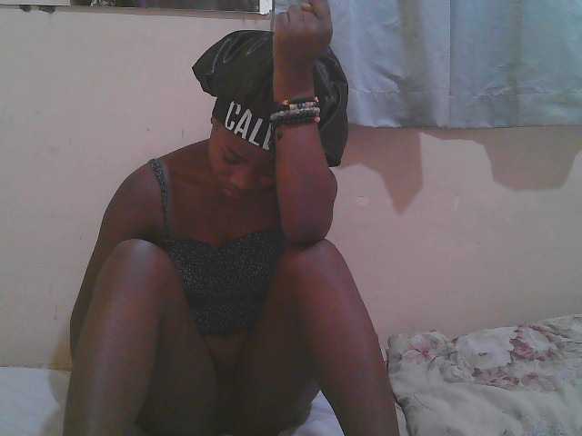 Sparkling-divah live cam on BongaCams