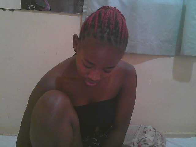Sparkling-divah live cam on BongaCams