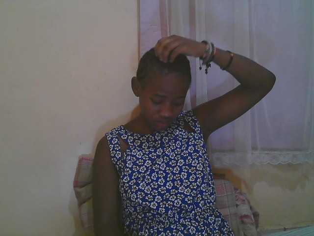 Sparkling-divah live cam on BongaCams