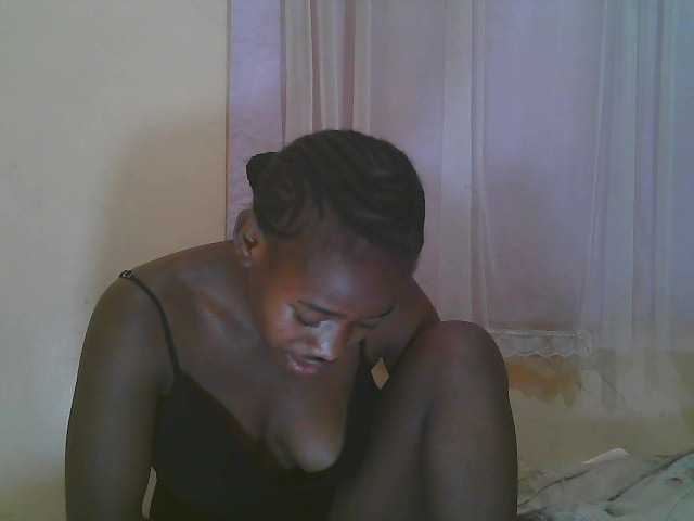 Sparkling-divah live cam on BongaCams