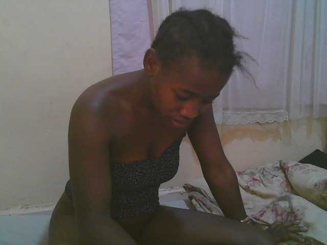 Sparkling-divah live cam on BongaCams