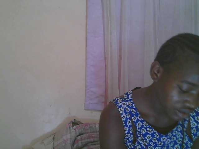 Sparkling-divah live cam on BongaCams