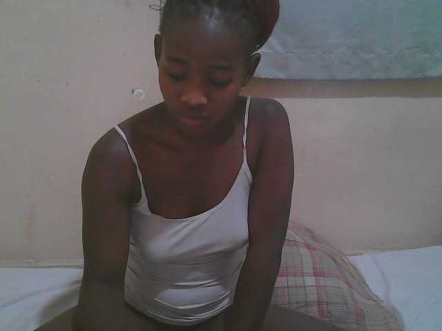 Sparkling-divah live cam on BongaCams
