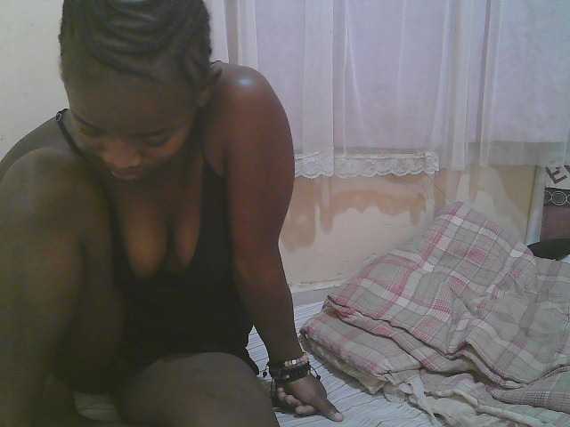 Sparkling-divah live cam on BongaCams