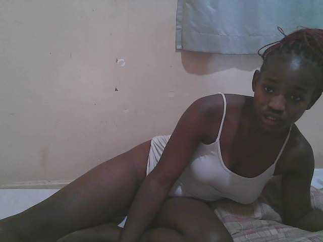 Sparkling-divah live cam on BongaCams