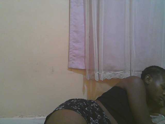 Sparkling-divah live cam on BongaCams