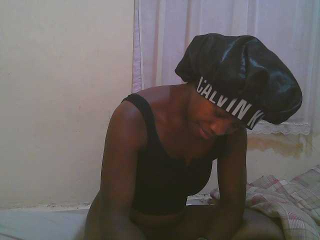 Sparkling-divah live cam on BongaCams