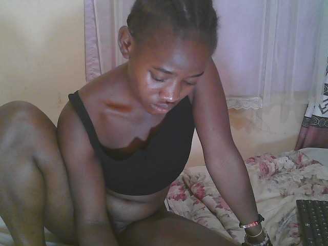 Sparkling-divah live cam on BongaCams