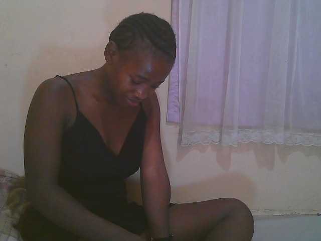 Sparkling-divah live cam on BongaCams