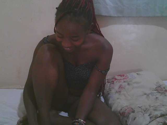 Sparkling-divah live cam on BongaCams