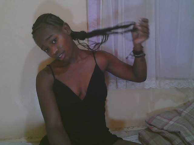 Sparkling-divah live cam on BongaCams