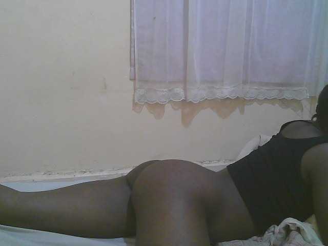 Sparkling-divah, live now on BongaCams