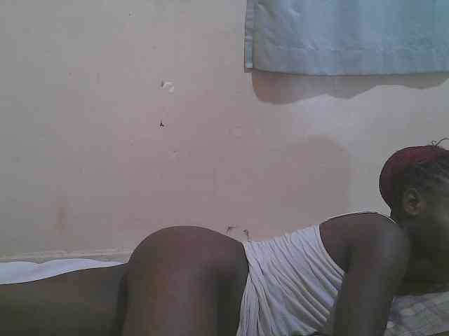 Sparkling-divah webcam