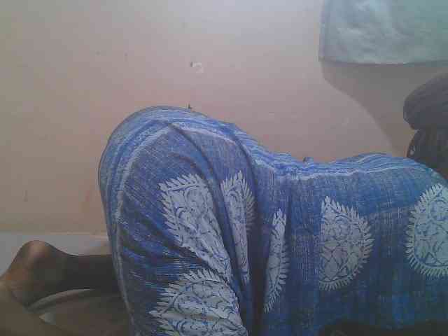 Sparkling-divah webcam