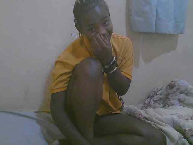 Sparkling-divah webcam