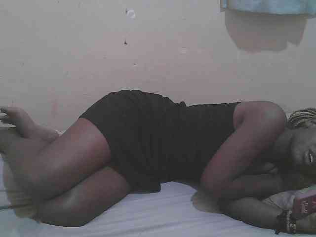 Sparkling-divah webcam