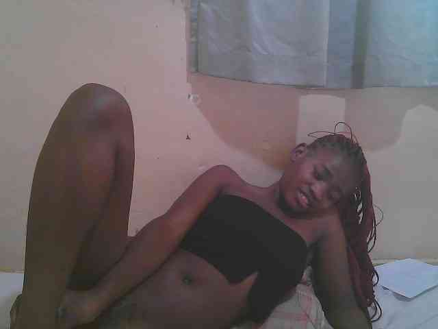 Sparkling-divah webcam