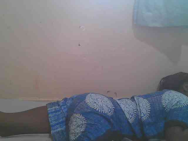 Sparkling-divah webcam