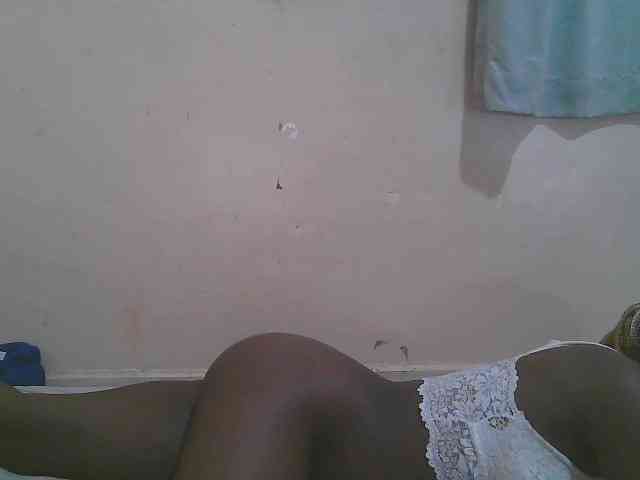Sparkling-divah webcam