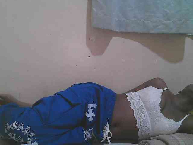 Sparkling-divah webcam