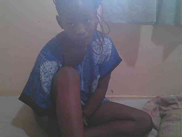 Sparkling-divah webcam