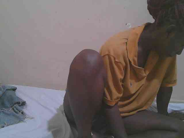 Sparkling-divah webcam