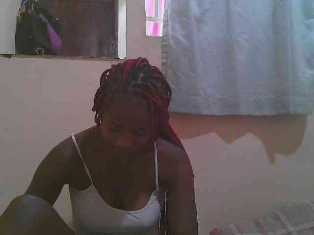 Sparkling-divah webcam