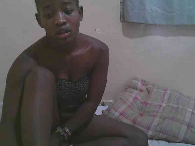 Sparkling-divah webcam