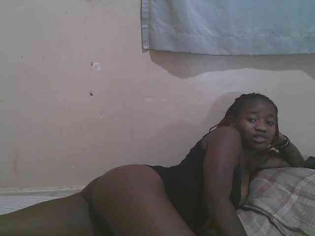Sparkling-divah webcam