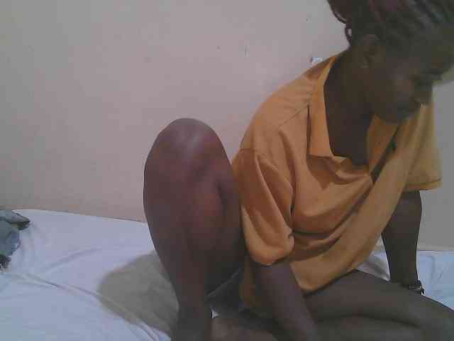 Sparkling-divah webcam