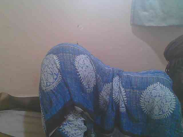 Sparkling-divah webcam
