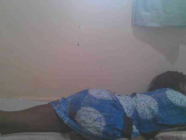 Sparkling-divah webcam