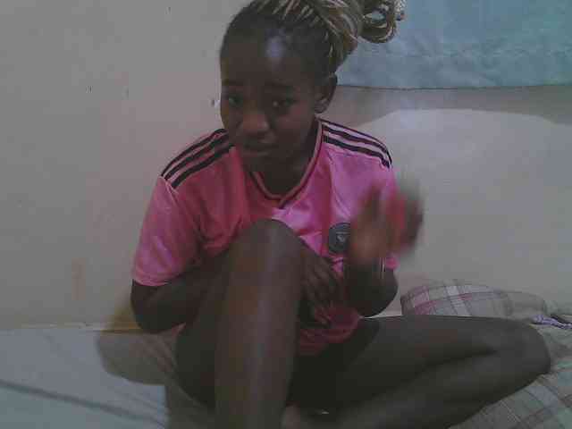Sparkling-divah webcam
