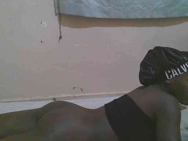 Sparkling-divah webcam