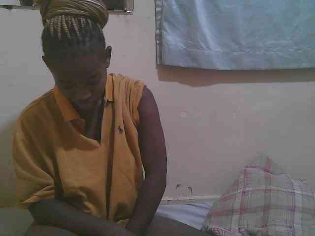 Sparkling-divah webcam