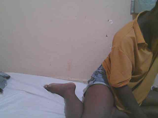 Sparkling-divah webcam