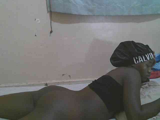 Sparkling-divah webcam