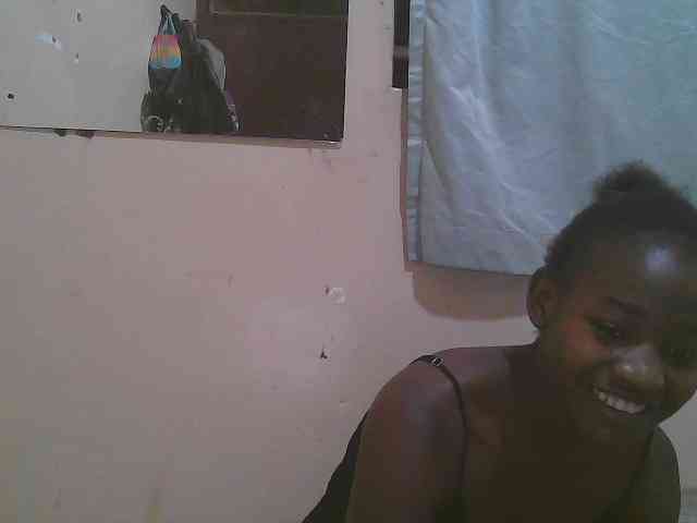 Sparkling-divah webcam