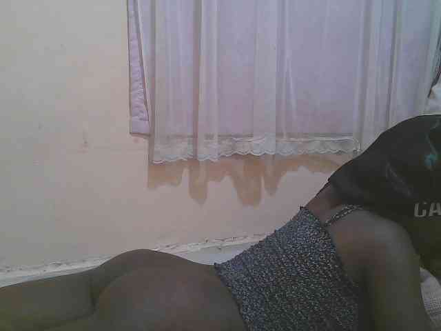 Sparkling-divah webcam