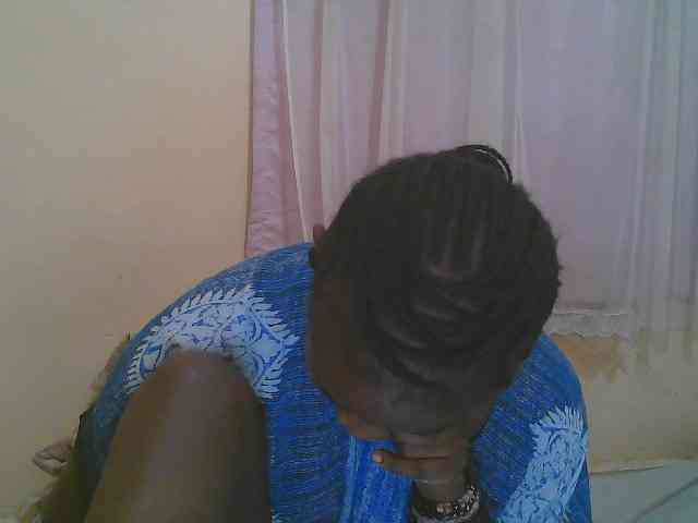 Sparkling-divah webcam
