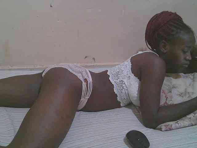 Sparkling-divah webcam