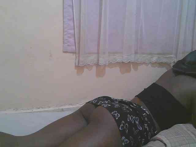 Sparkling-divah webcam
