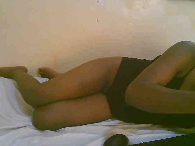 Sparkling-divah webcam