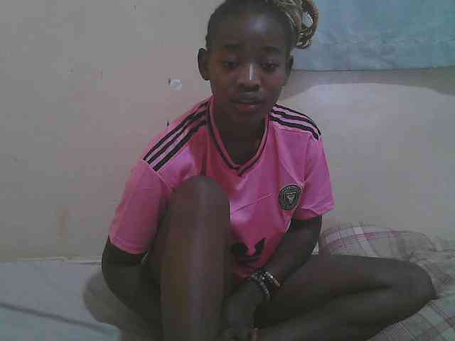 Sparkling-divah webcam