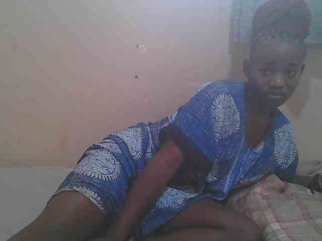 Sparkling-divah webcam