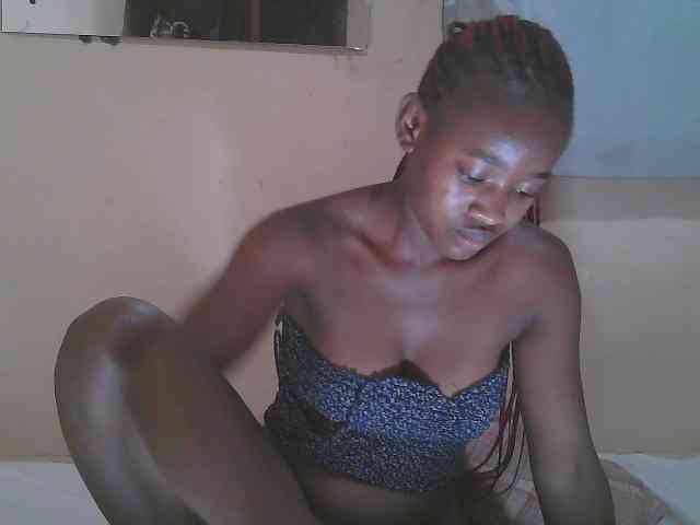 Sparkling-divah webcam