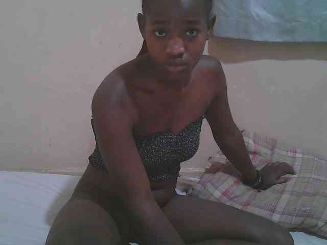 Sparkling-divah webcam