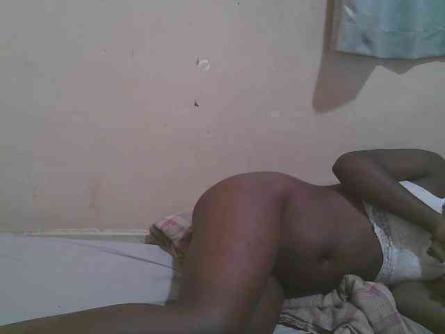 Sparkling-divah webcam