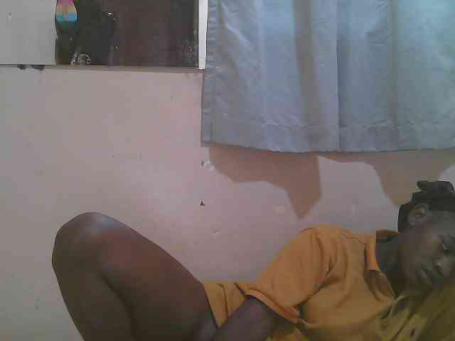 Sparkling-divah webcam