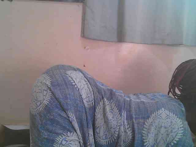 Sparkling-divah webcam
